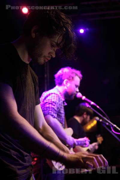 FRIGHTENED RABBIT - 2010-04-13 - PARIS - La Fleche d'Or - 